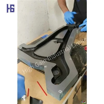 Design forem pro výrobky z uhlíkových vláken